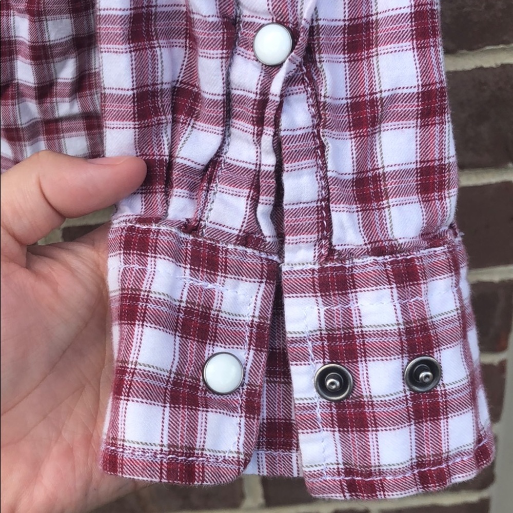 Express button down - Picture 4 of 6
